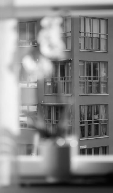 Окна в квартиру: профиль, стеклопакет, фурнитура